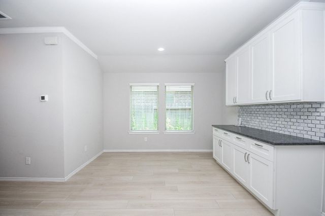 9316 Colonial Bent Court, Conroe, TX 77385