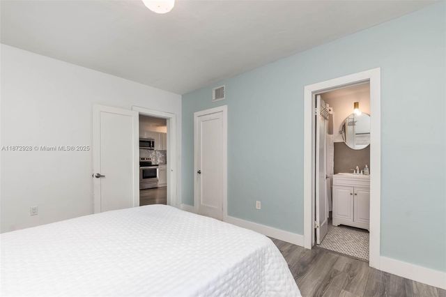 1275 Marseille Dr 35, Miami Beach, FL 33141