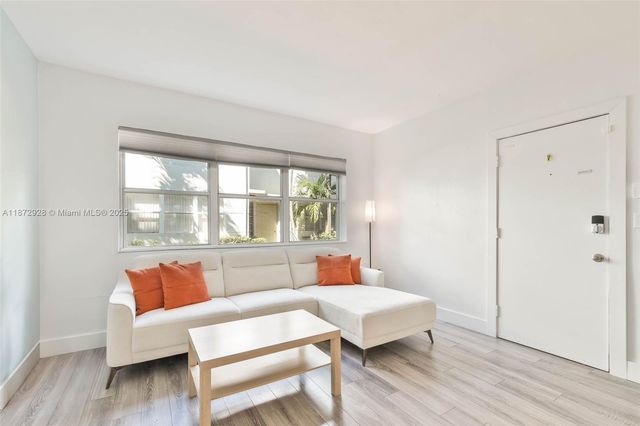 1275 Marseille Dr 35, Miami Beach, FL 33141