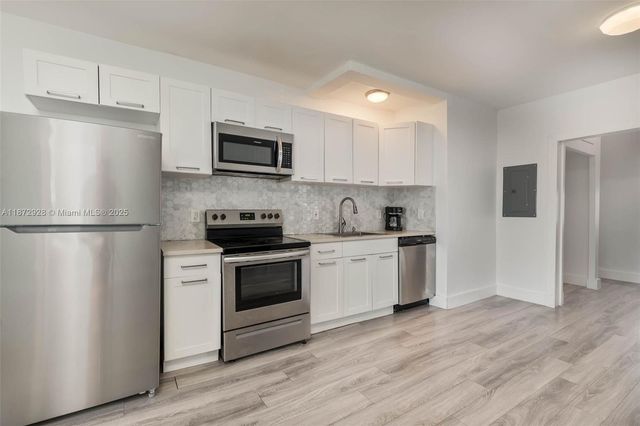 1275 Marseille Dr 35, Miami Beach, FL 33141