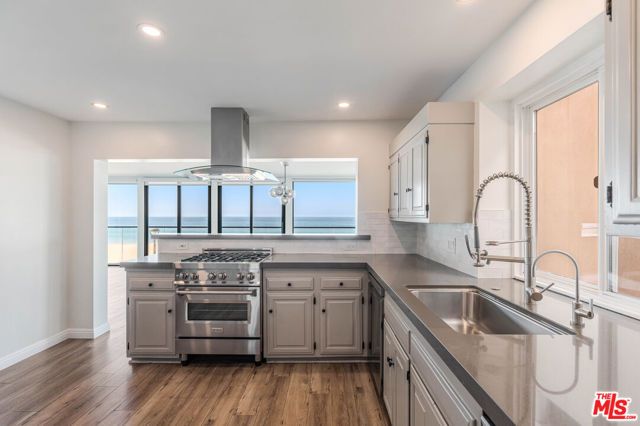 2308 The Strand, Manhattan Beach, CA 90266