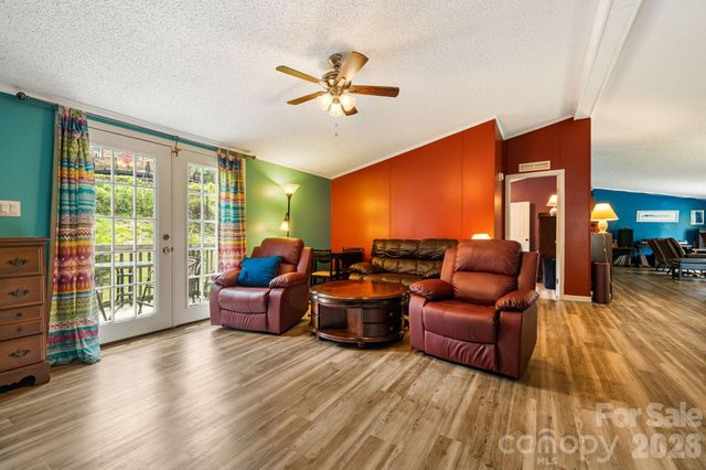 30 Sixth Street, Asheville, NC 28804