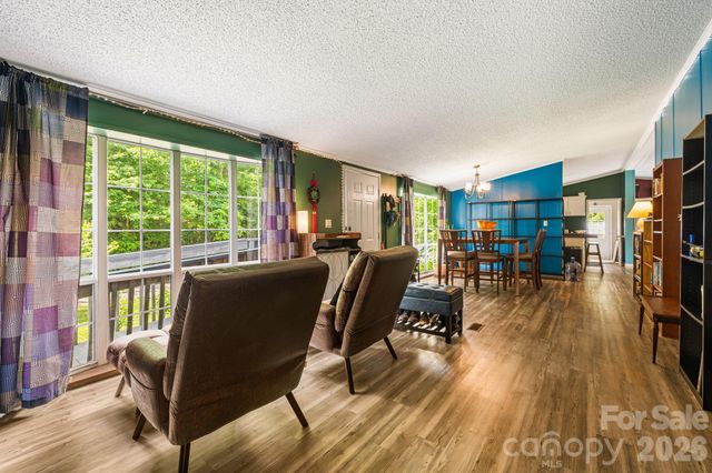 30 Sixth Street, Asheville, NC 28804