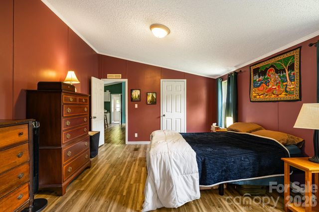 30 Sixth Street, Asheville, NC 28804