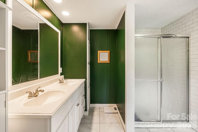 30 Sixth Street, Asheville, NC 28804