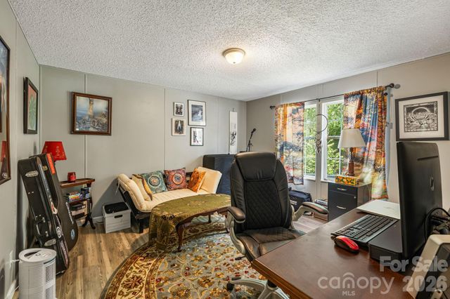30 Sixth Street, Asheville, NC 28804