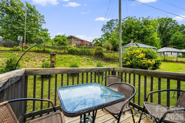 30 Sixth Street, Asheville, NC 28804