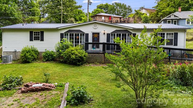 30 Sixth Street, Asheville, NC 28804