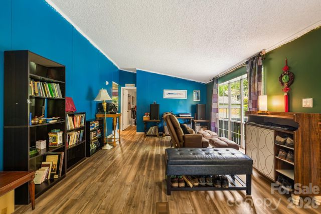 30 Sixth Street, Asheville, NC 28804