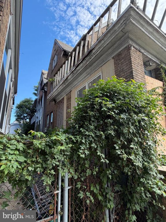 1309 W ROOSEVELT BLVD, PHILADELPHIA, PA 19140 — photo 4