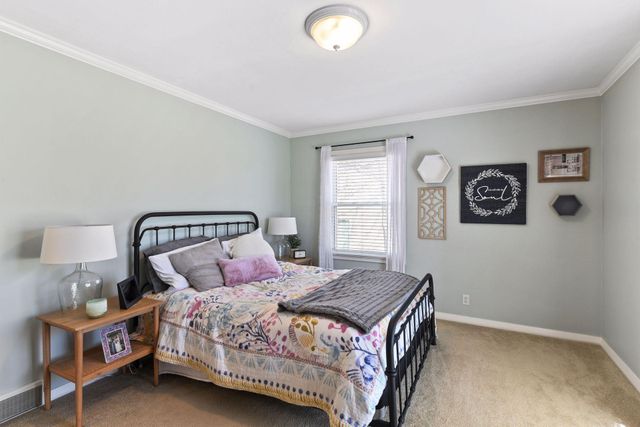 5816 Northwood Drive, Edina, MN 55436