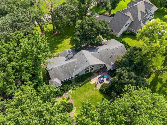 5816 Northwood Drive, Edina, MN 55436