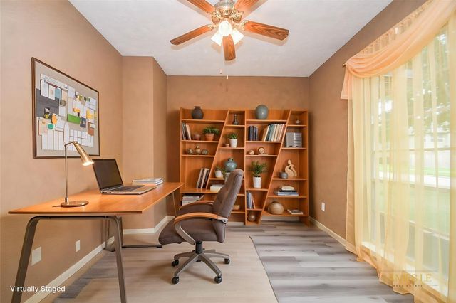 6811 Shelby Oaks Drive, Richmond, TX 77407