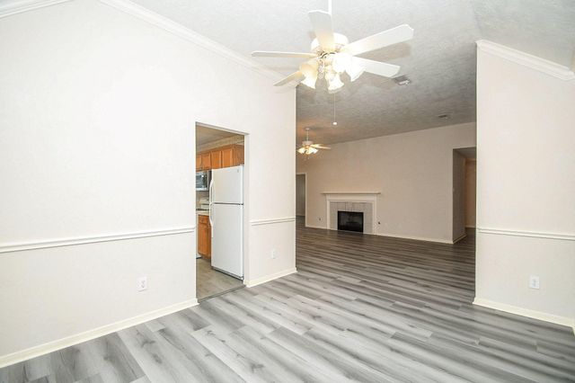 6811 Shelby Oaks Drive, Richmond, TX 77407