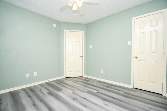 6811 Shelby Oaks Drive, Richmond, TX 77407