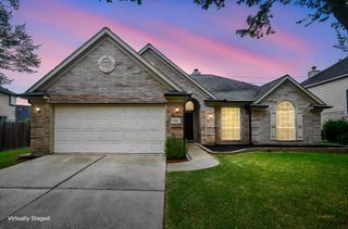 6811 Shelby Oaks Drive, Richmond, TX 77407