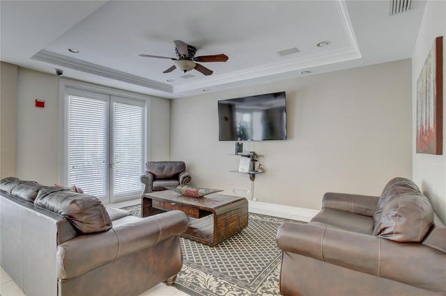 533 NE 3rd Avenue 227, Fort Lauderdale, FL 33301