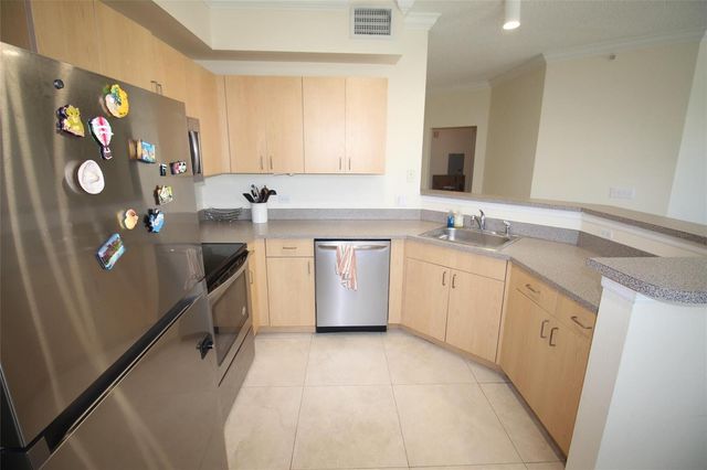 533 NE 3rd Avenue 227, Fort Lauderdale, FL 33301