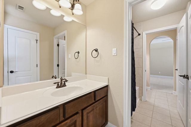 111 WHITLEY DR, Austin, TX 78738