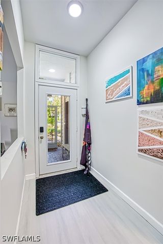 2490 Outrigger LN, Naples, FL 34104