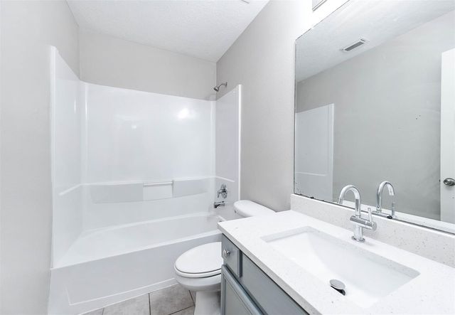 6701 Hidden Colony Lane, League City, TX 77539