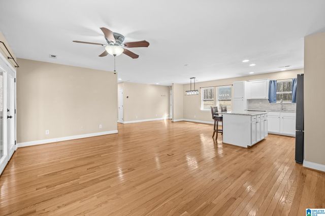 145 N LAKESHORE DRIVE, Talladega, AL 35160