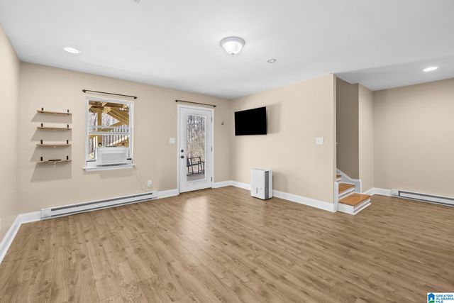 145 N LAKESHORE DRIVE, Talladega, AL 35160