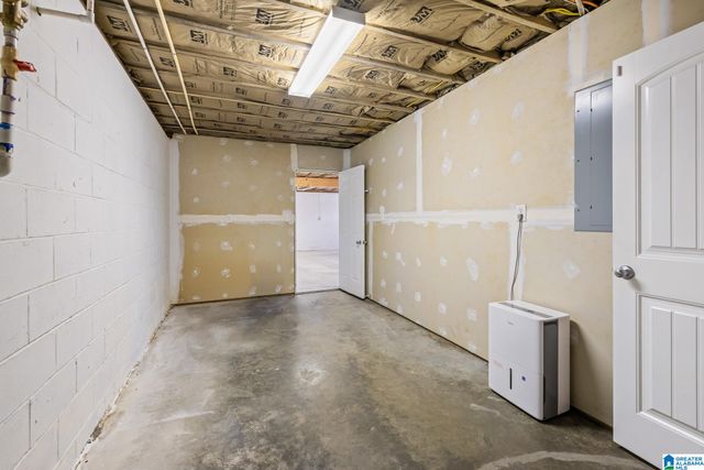 145 N LAKESHORE DRIVE, Talladega, AL 35160