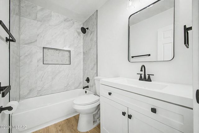 2902 W Vermont Street, Tucson, AZ 85746