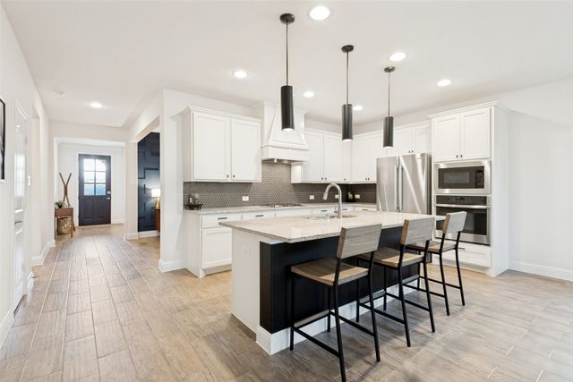 834 Mildren Lane, Fate, TX 75087