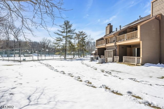 113 Heather Ct, Edison Twp., NJ 08820