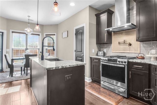 1095 Saint Catherine Circle, Richmond Hill, GA 31324