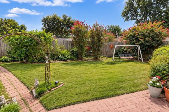 6631 Inwood West Drive, Houston, TX 77088