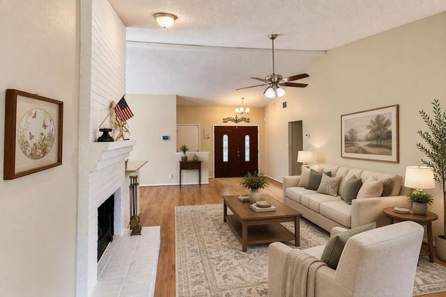 6631 Inwood West Drive, Houston, TX 77088