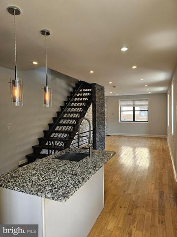 2100 CROSS ST, Philadelphia, PA 19146