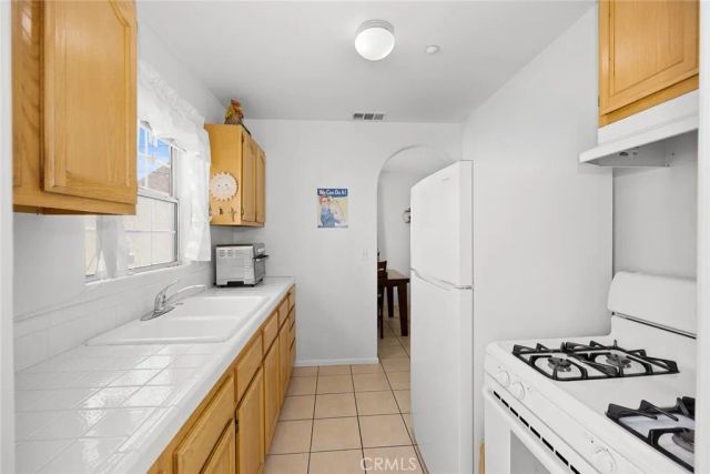 2306 W Alhambra Road, Alhambra, CA 91801