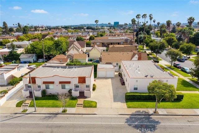 2306 W Alhambra Road, Alhambra, CA 91801