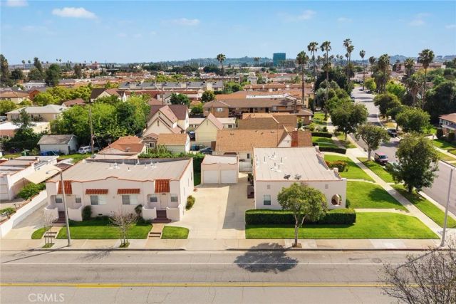 2306 W Alhambra Road, Alhambra, CA 91801