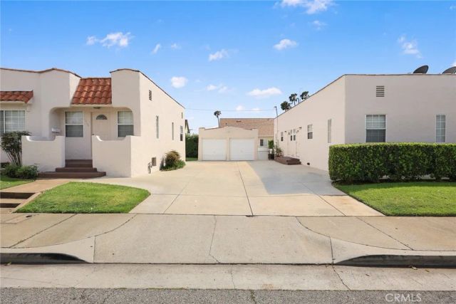 2306 W Alhambra Road, Alhambra, CA 91801