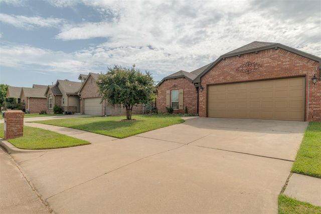 2232 NW 194th Street, Edmond, OK 73012