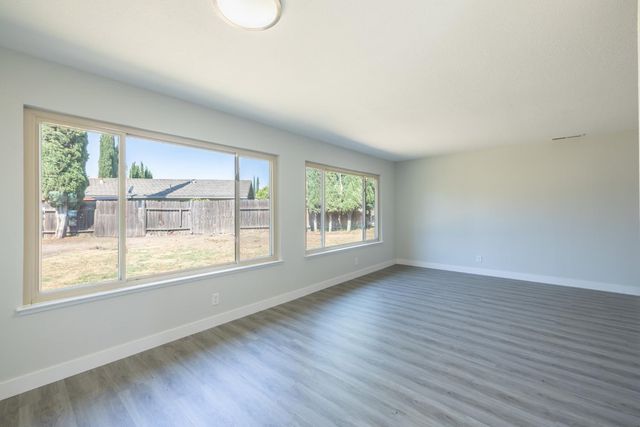 1056 Springoak Way, Stockton, CA 95209