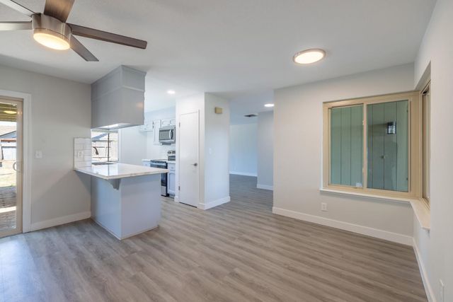 1056 Springoak Way, Stockton, CA 95209