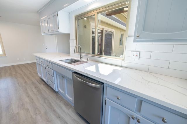 1056 Springoak Way, Stockton, CA 95209