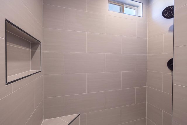1056 Springoak Way, Stockton, CA 95209