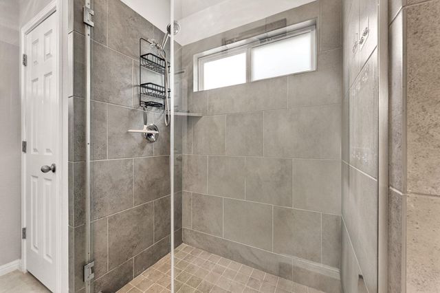 1318 Jenkins BND, Austin, TX 78748