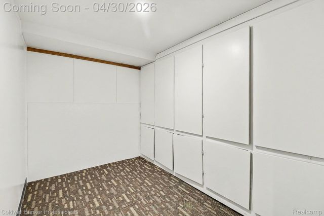 30184 Fiddlers Green, Farmington Hills, MI 48334