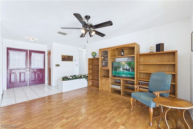 2306 SE 15th TER, Cape Coral, FL 33990