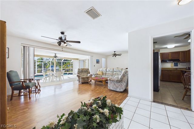 2306 SE 15th TER, Cape Coral, FL 33990