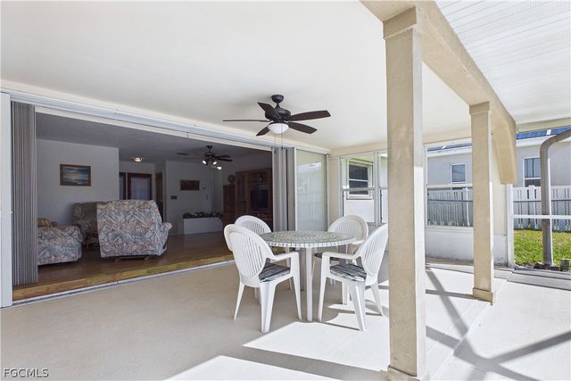 2306 SE 15th TER, Cape Coral, FL 33990