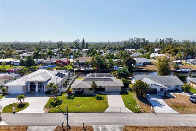 2306 SE 15th TER, Cape Coral, FL 33990